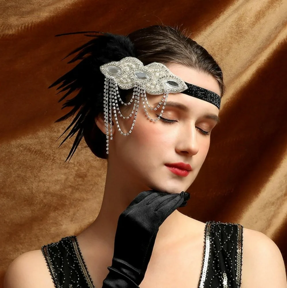 Elegant Feather & Crystal Head Piece (Flapper, Be Unique)